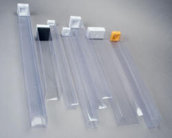 Confezione di plastica